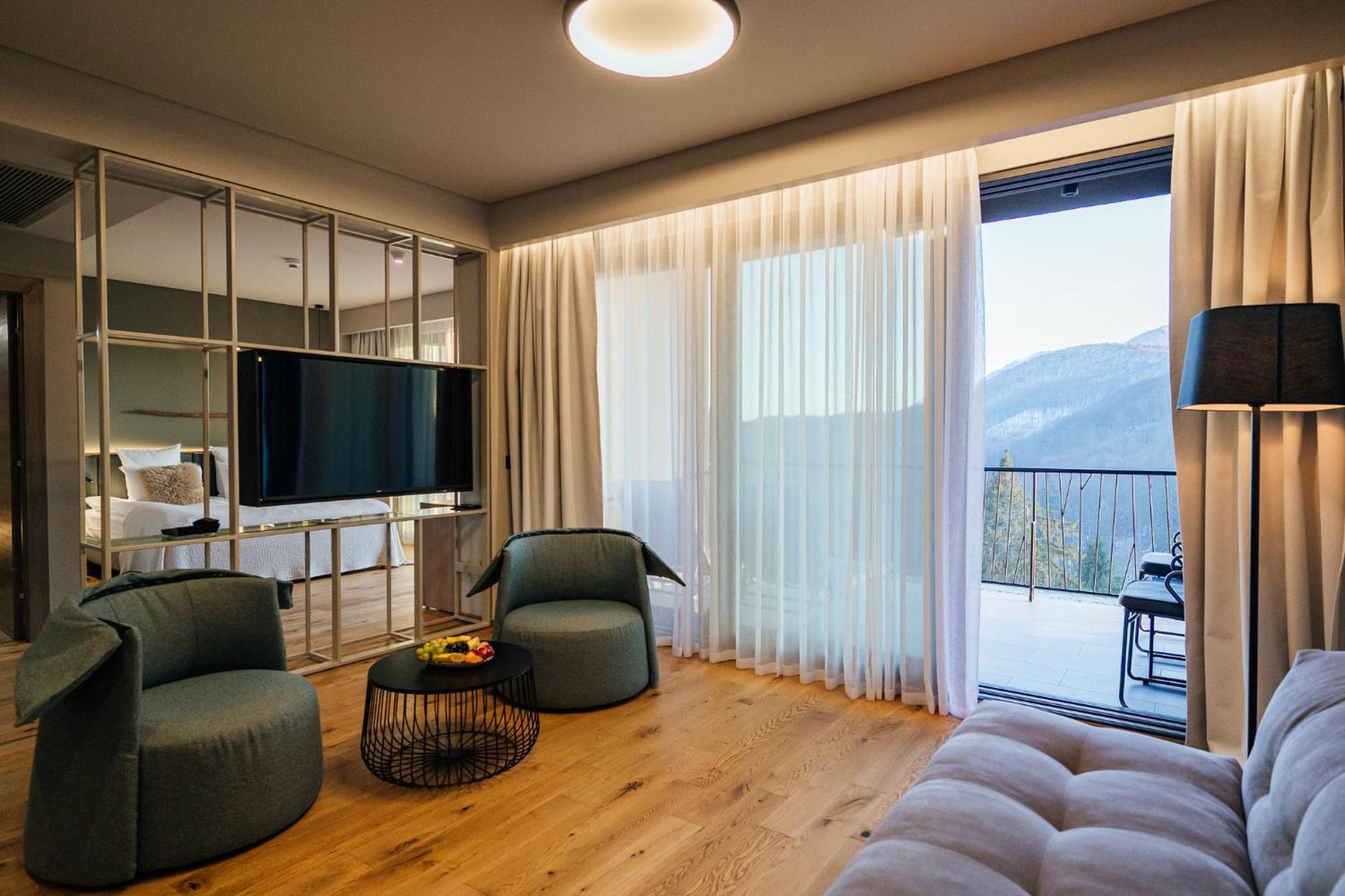 Balvanyos Resort - Peakture Hotel & Grand Hotel Balvanyos Esterno foto